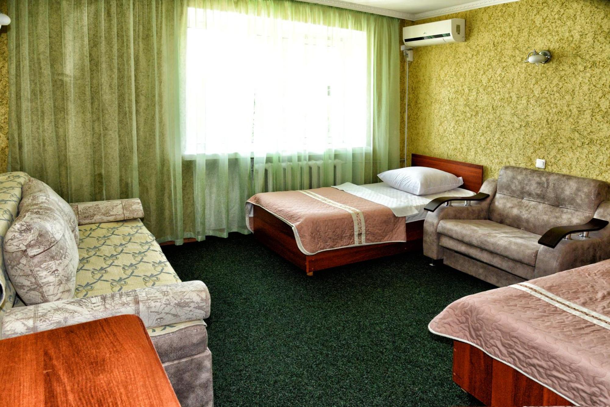 Green City Hotel Nikolayev Exterior foto
